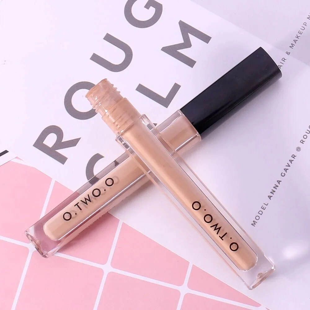 O.Two.O Black Gold Creamy Concealer - Image 11