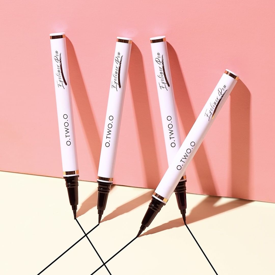 O.Two.O Waterproof Delicate Eyeliner - Image 2
