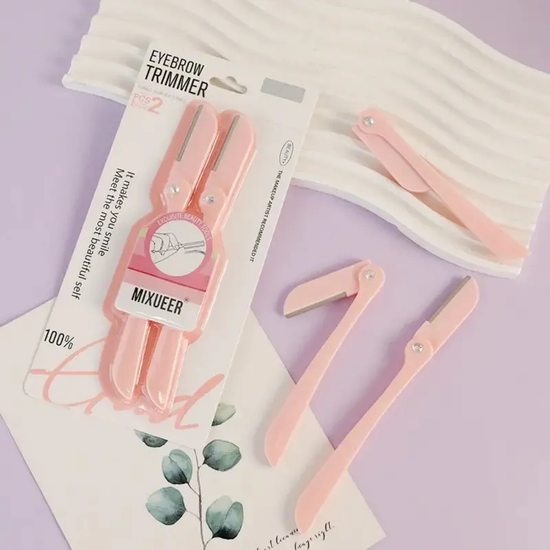 Eyebrow Trimmer – Sharp, Durable Beauty Tool - Image 3